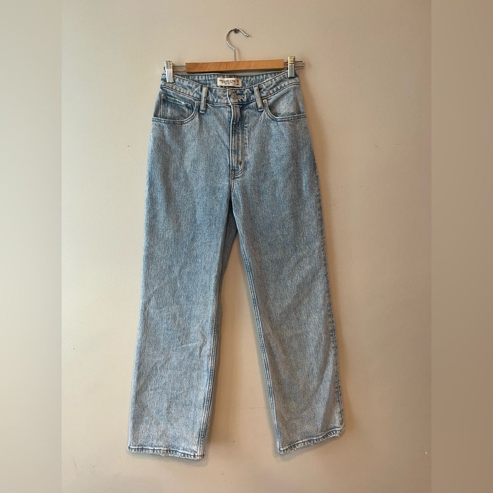 Abercrombie & Fitch Light Wash High Rise Jeans